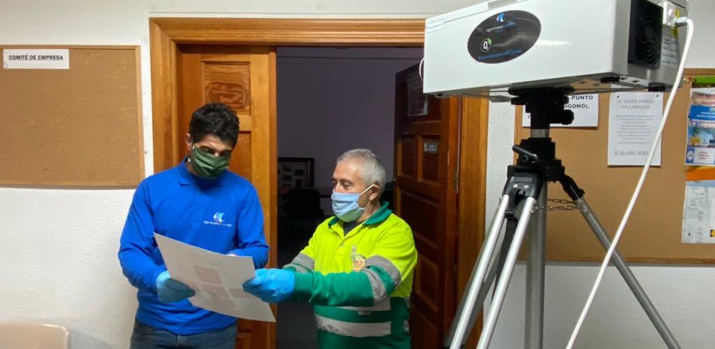 Agrometal Carrión dona un equipo portátil de ozono para desinfección de interiores de edificios